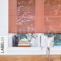 Aluminium jaloezie&euml;n voor houten kozijnen